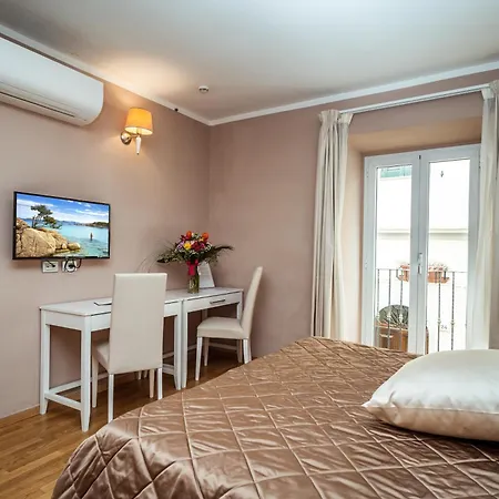Hotel Centrale