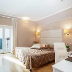 Hotel Centrale 4*