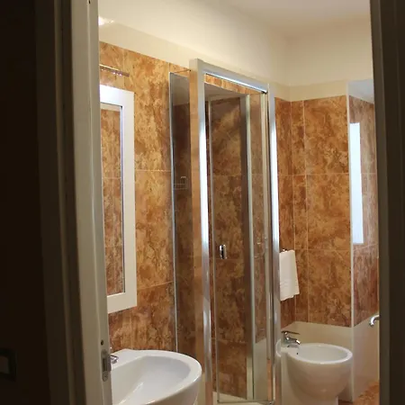 Hotel Centrale Szálloda Olbia