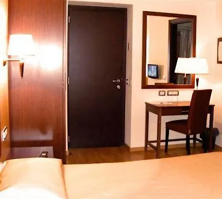 チェントラーレ 4*