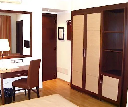 מלון Hotel Centrale